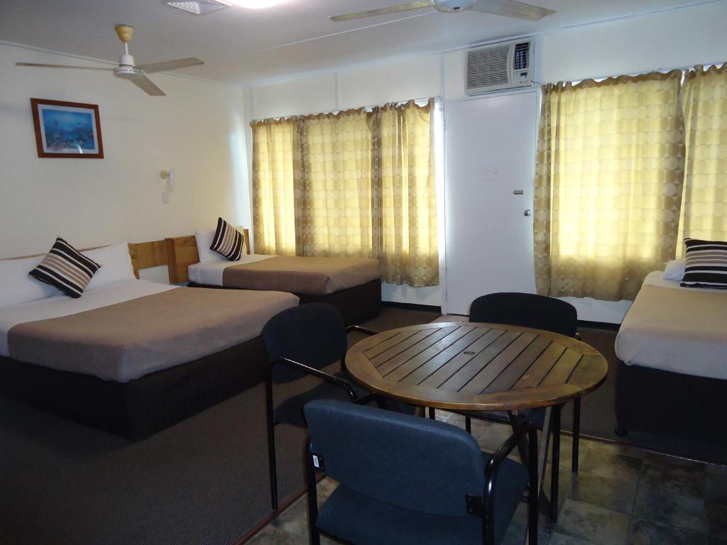 Moondarra Motel Innisfail Habitación foto