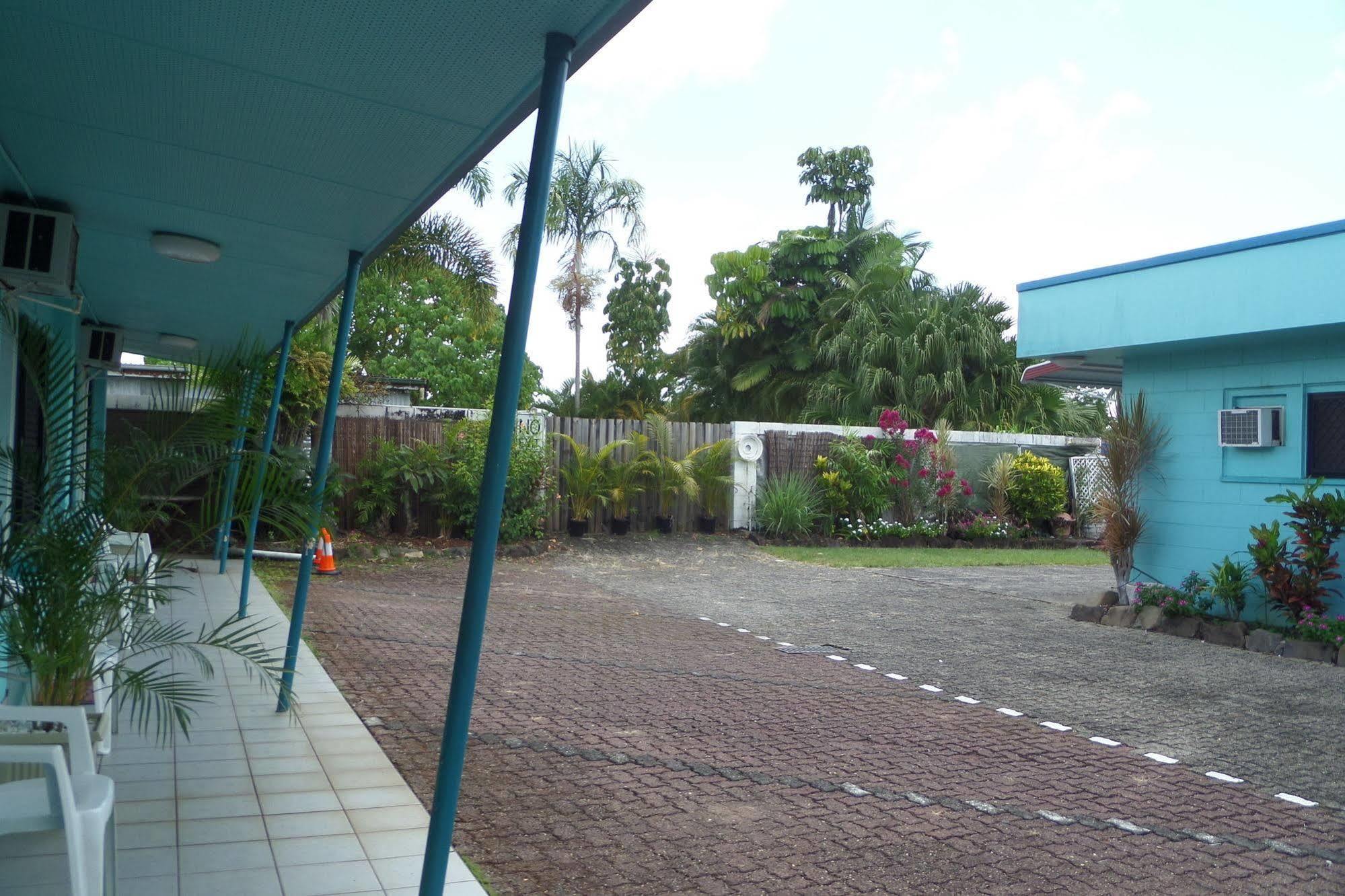 Moondarra Motel Innisfail Exterior foto